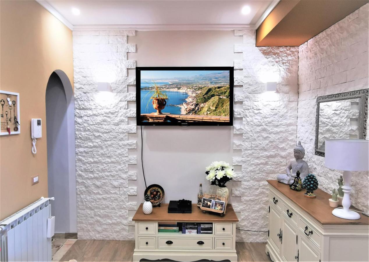 Casa Le Maioliche Daire Giardini Naxos Dış mekan fotoğraf
