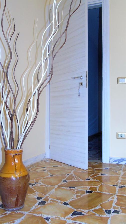 Casa Le Maioliche Daire Giardini Naxos Dış mekan fotoğraf